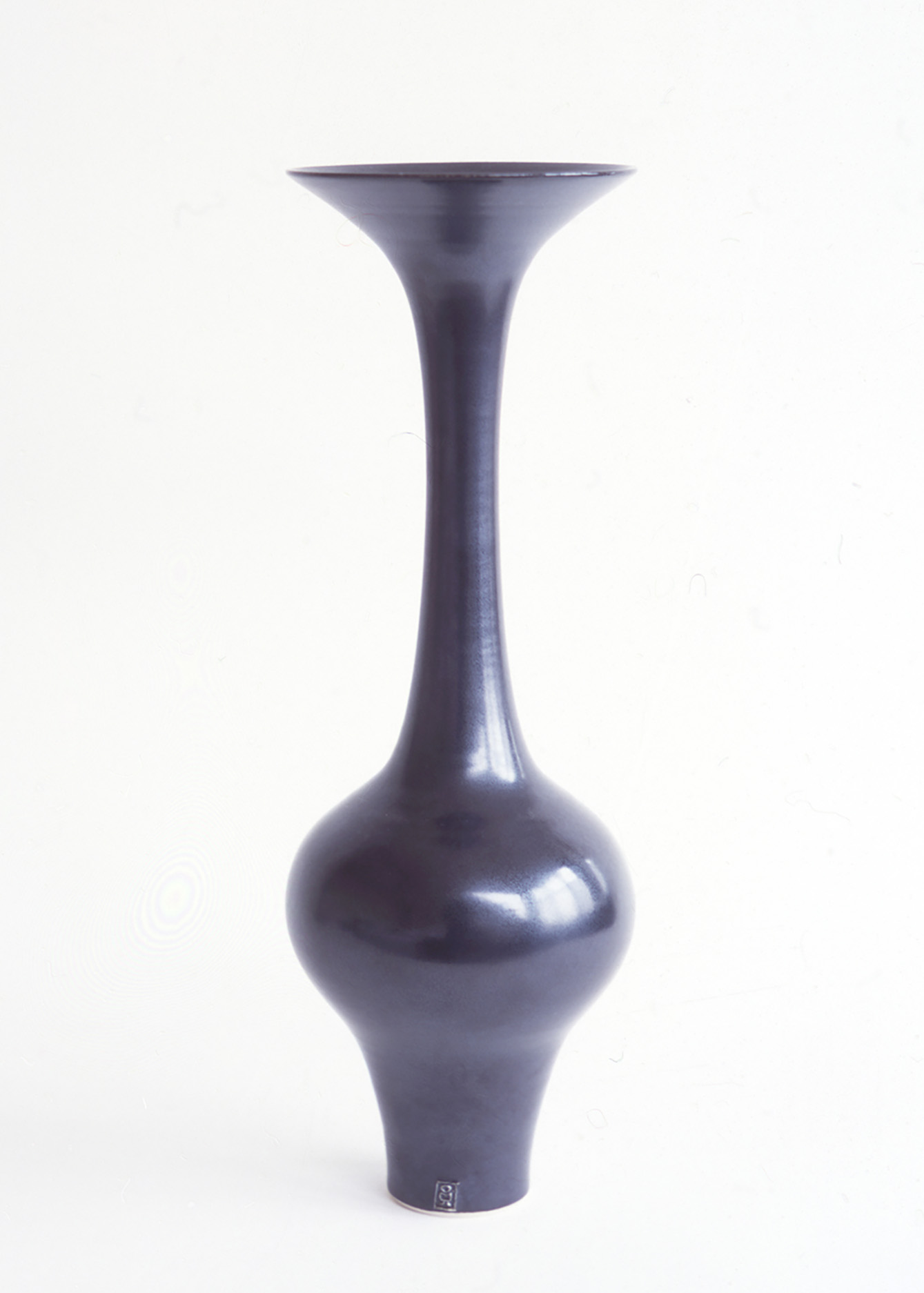 2000s_BM tall neck 